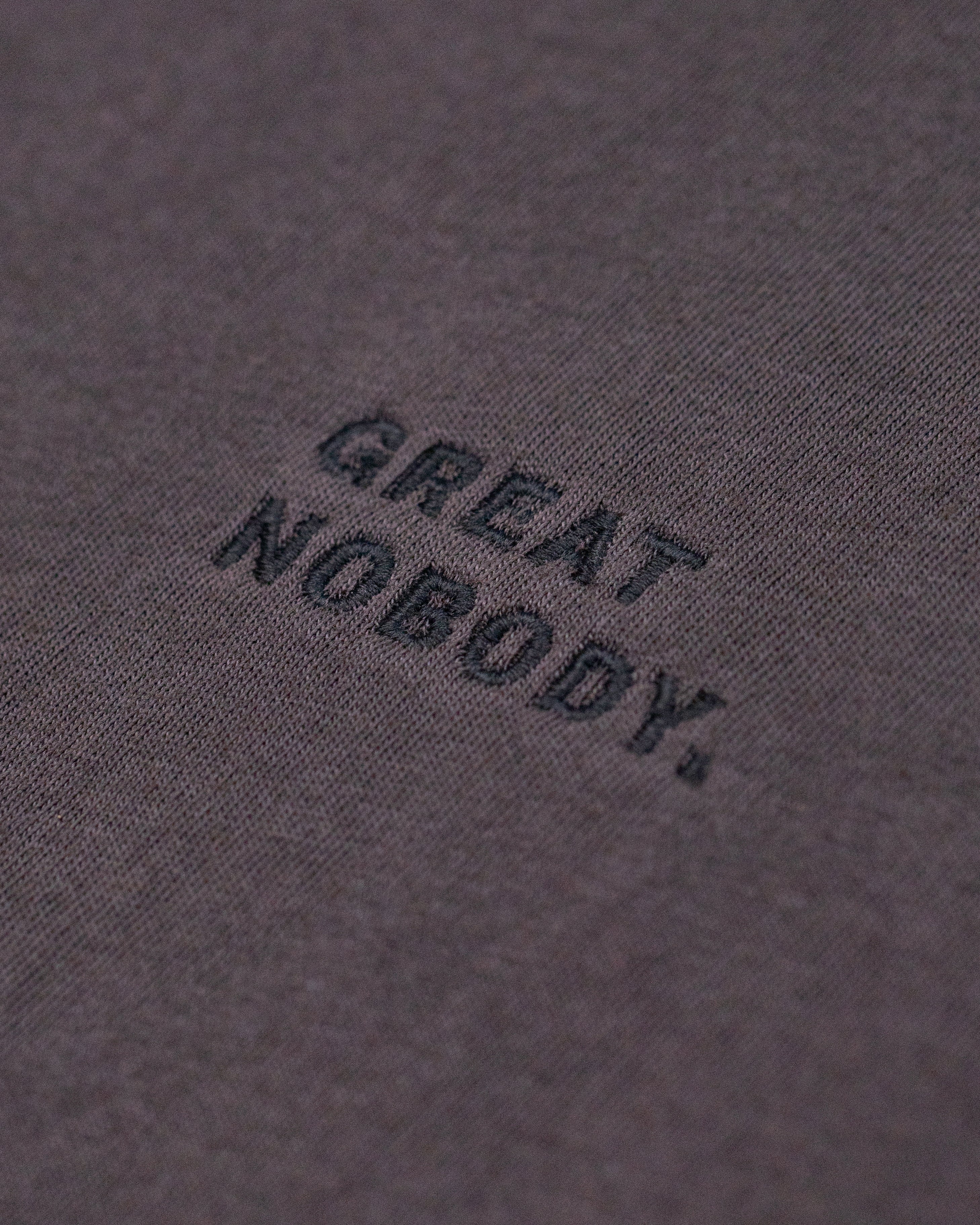 BASIC LOGO CREWNECK