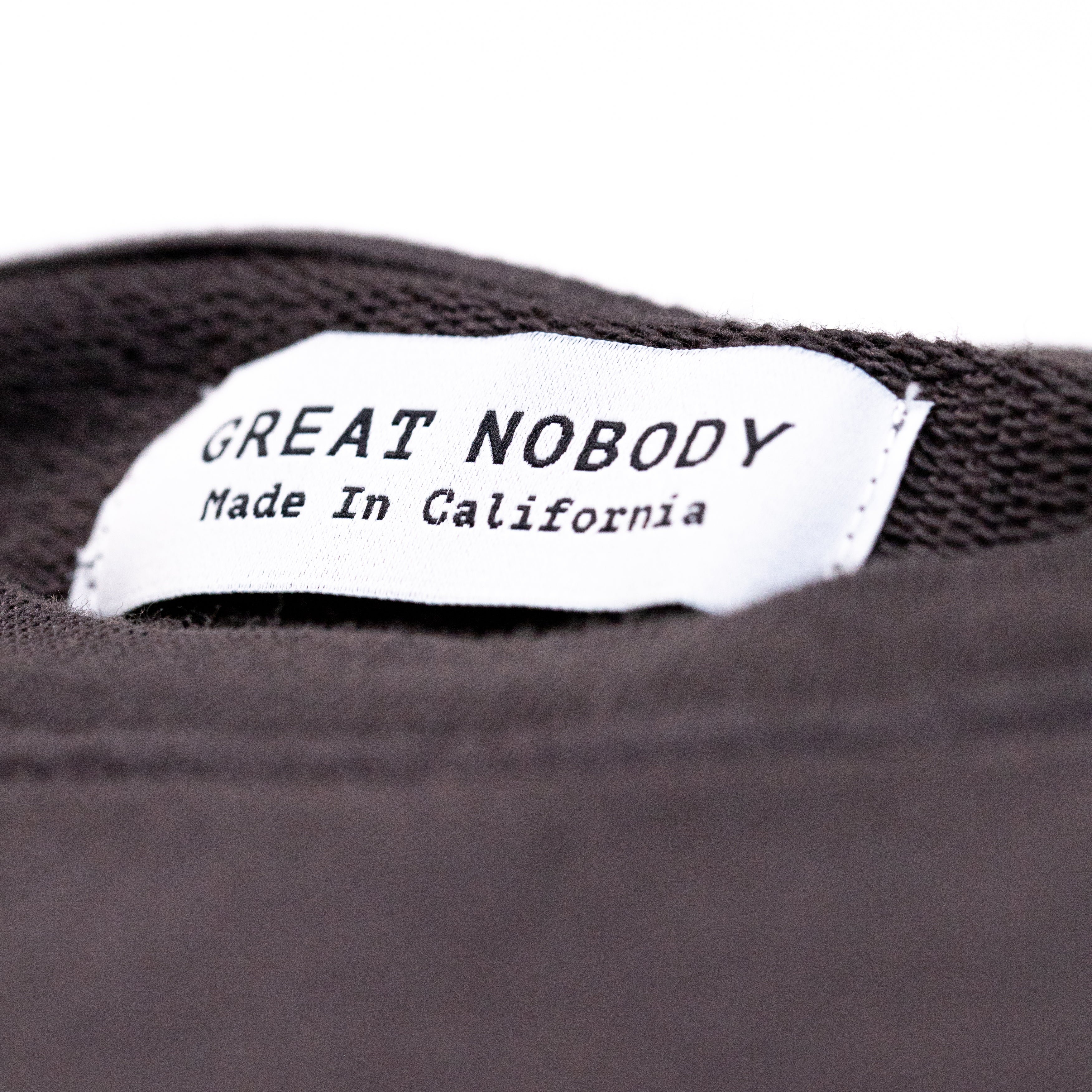 BASIC LOGO CREWNECK